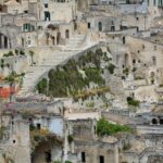 Vista panoramica delle famose scale italiane, simbolo di bellezza e paesaggi mozzafiato.