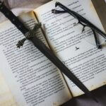 Copertina del romanzo "Il Segreto del Re" di Macaluso, con elementi storici e misteriosi.