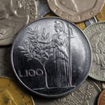 Moneta da 10 lire del 1955, esemplare raro potenzialmente valutato oltre 1000 euro.